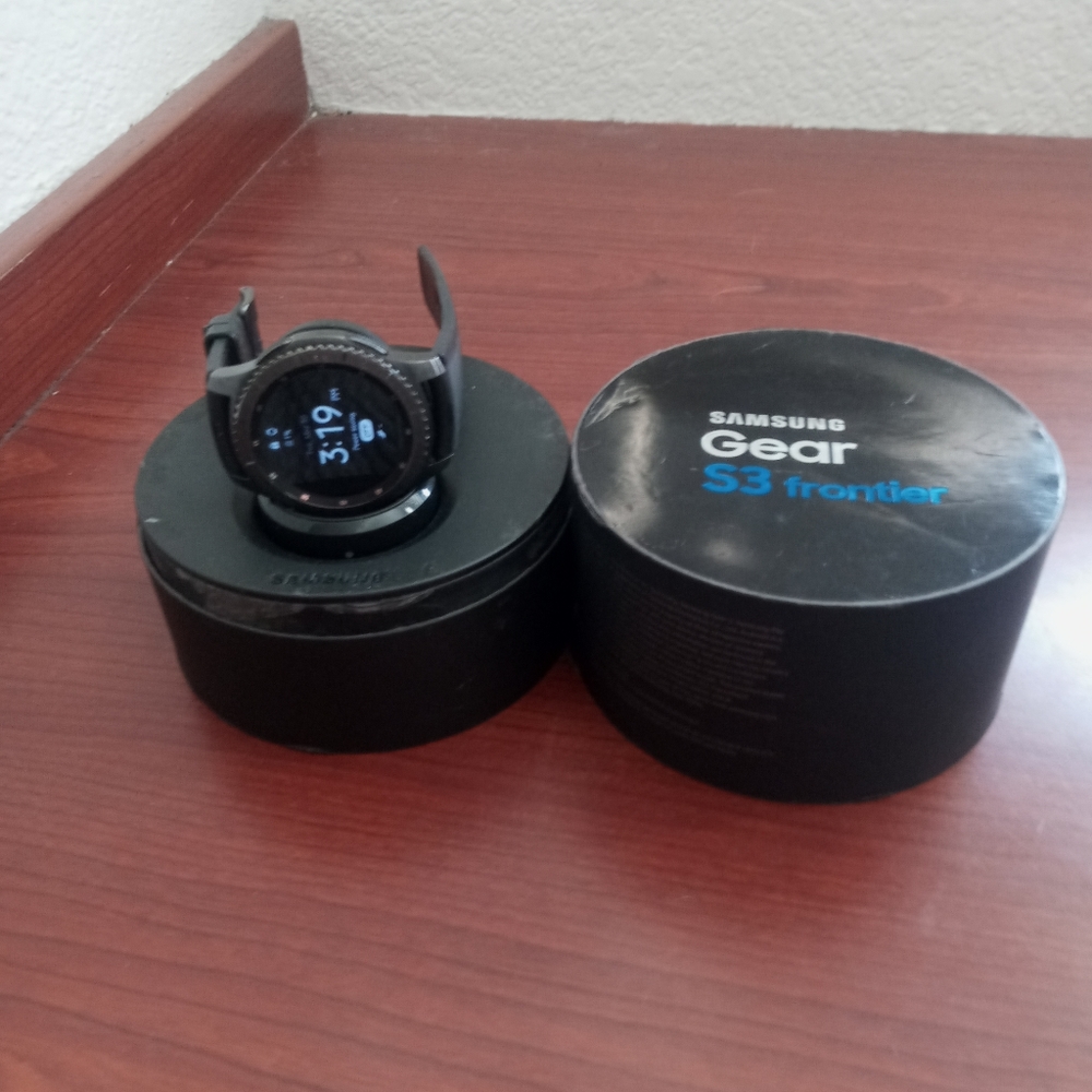 Samsung Gear S3 Frontier smartwatch